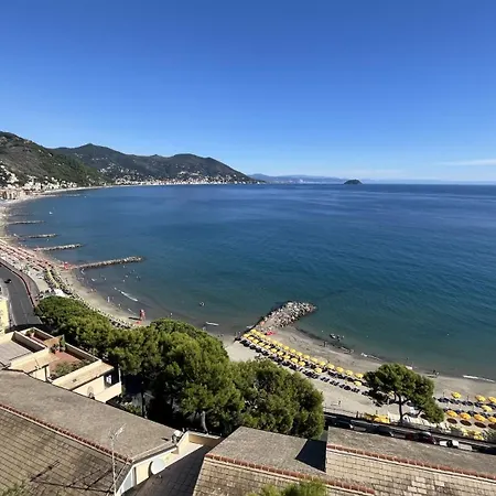 Stupenda Vista Mare A Con Posto Auto Apartment Laigueglia