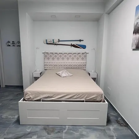 Stupenda Vista Mare A Con Posto Auto アパート ライグエーリア