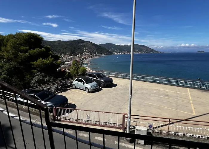 Stupenda Vista Mare A Con Posto Auto Apartment