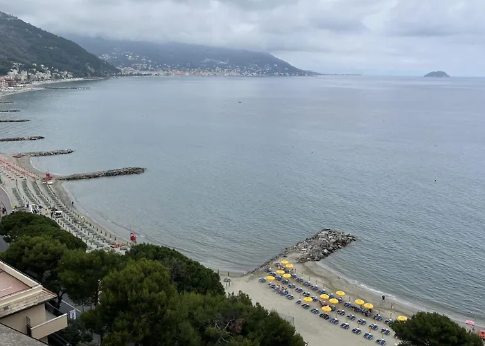 Apartment Stupenda Vista Mare A Con Posto Auto Laigueglia